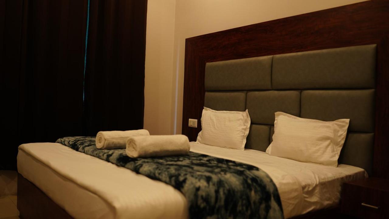 World Residences Srīnagar 외부 사진